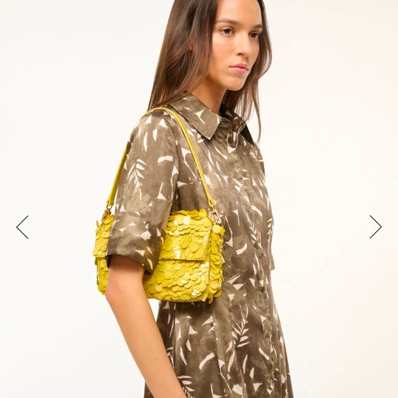 NWOB STAUD SEQUIN BAG 💛✨ - Picture 4 of 17